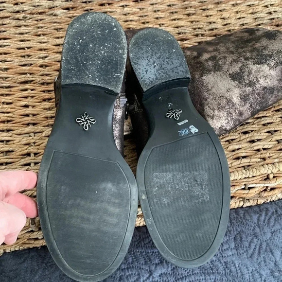 Vera Wang Boots 9.5 EUC - Picture 7 of 13